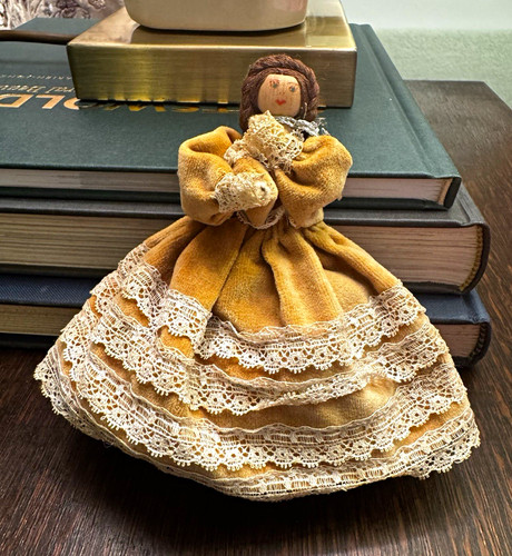 Vintage wooden peg - wooden, yellow
