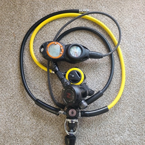 Aqualung titan regulator with - aqualung,