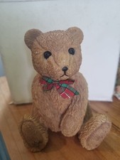 Beau Bears Angus & Carlisle Figurine. Hand Painted Resin Ornament Collectable