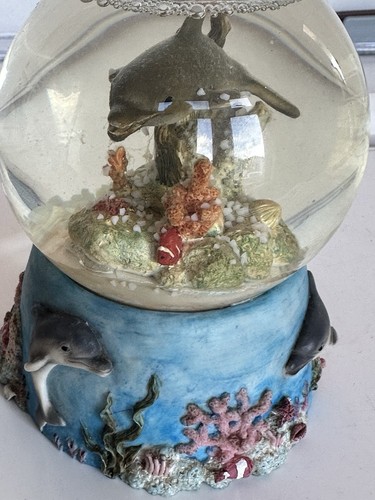 Regency fine arts dolphin