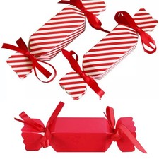 10 Empty Christmas Crackers