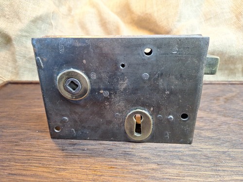 Antique rim lock - rim, key