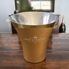 Moet Chandon Champagne Metal