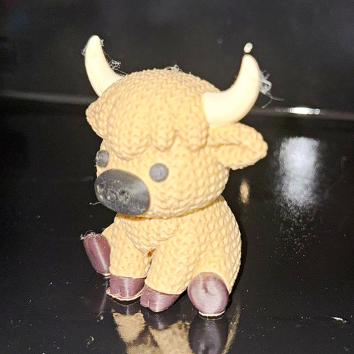 Small beige plastic highland - plastic,