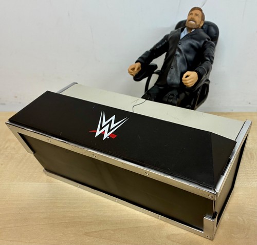 Wwe breakable commentary table - breakable,