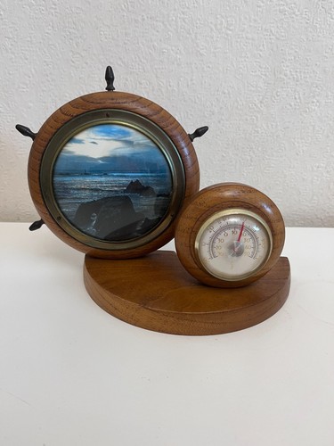 Vintage wooden ships - ships, wheel