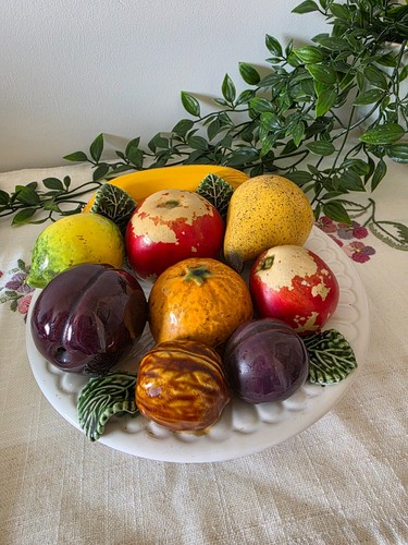 Vintage majolica style ceramic - style,