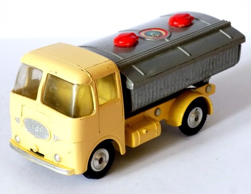Corgi toys 460 neville - toys, no.460