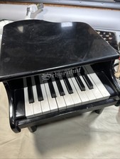  Schoenhut Piano Co.Black Baby