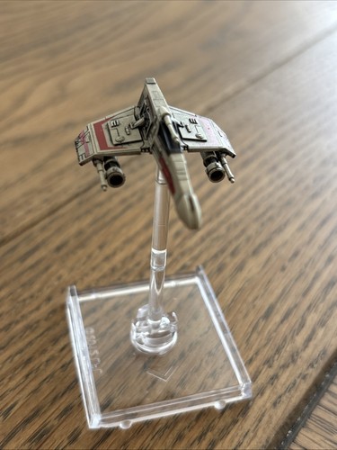 Wing star wars x - e-wing,