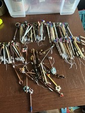 Joblot Of Plastic Lace Bobbins