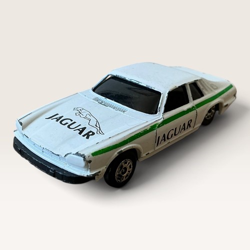 Vintage corgi juniors jaguar - juniors,