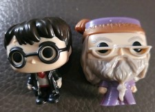 Albus Dumbledore and harry potter figures - Kinder Joy Harry Potter Funko