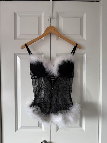 Fredericks hollywood black - of,