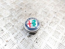 Alfa Romeo Giulia 2017 Badge logo emblem 13051935 LIQ3668