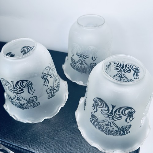 Antique edwardian frosted - 3x,