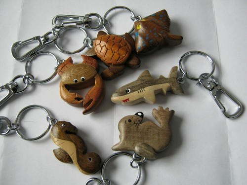 Wooden keyring sealife - ,