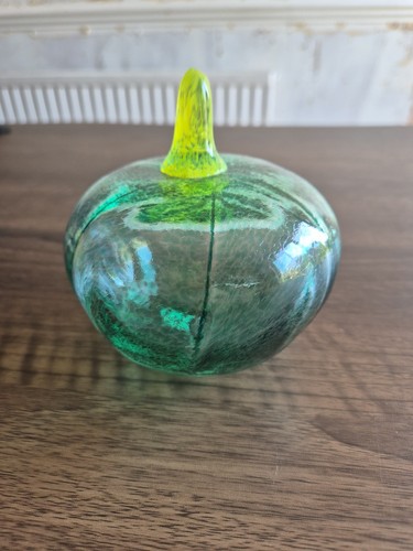 Kosta boda green pumpkin blown - green,