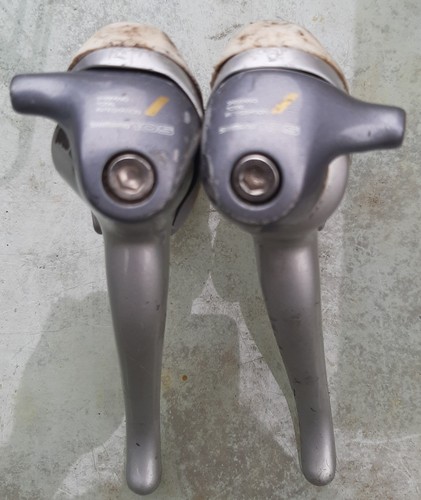 Shimano 105 speed - 8, sti