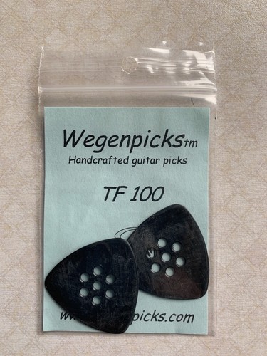 Wegen triangular pick 1mm - wegen,