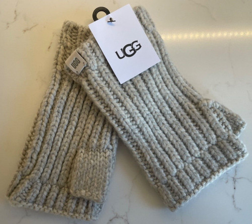 Nwt ugg ribbed chunky - nwt, knit