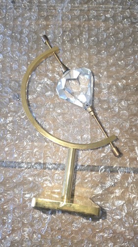 Crystal diamond cut rotating - crystal,