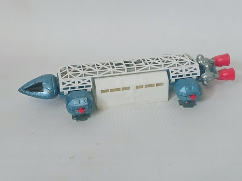 Space 1999 eagle transporter - space,