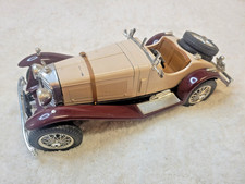 Burago mercedes benz ssk - 1:18,