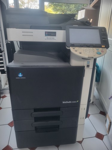 Konica minolta bizhub c220 - konica,