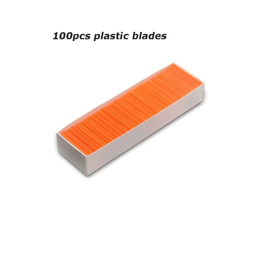 Plastic scraper with 100 200 - plastic,