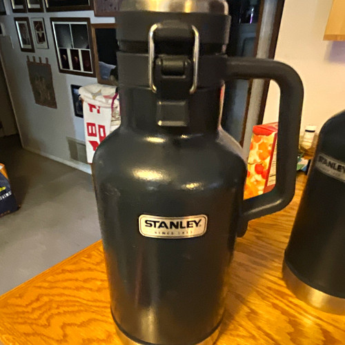 Stanley black stainless steel - black,