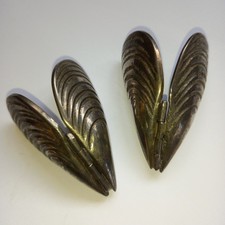 VINTAGE PAIR OF METAL/SILVER