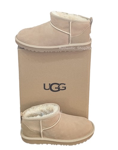 New box 100 authentic - in, ugg