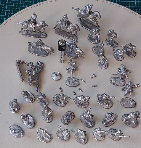Group small pewter - group,