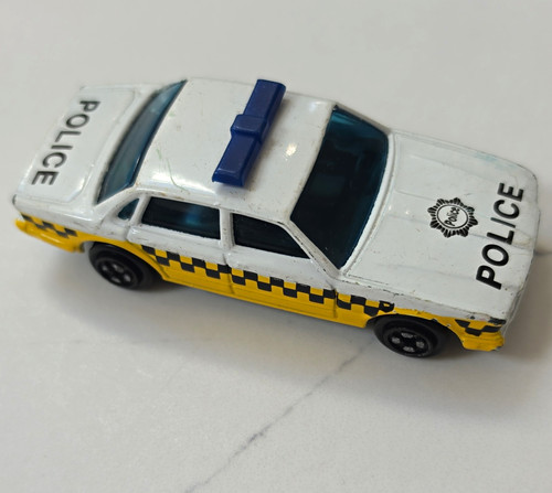 White blue diecast - diecast, car