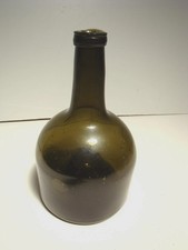 RARE DUTCH BELL BLACK GLASS BOTTLE "MALLET BOTTLE"