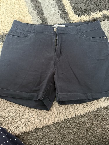 Chino style shorts 14 - style,