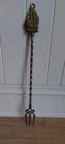 Vintage brass fire galleon - brass,