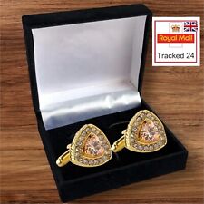 LUXURIOUS GEMSTONE GOLD