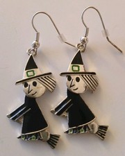 Halloween Theme Witches on Broomstick Dangle Drop Enamel Earrings Pre-owned VGC