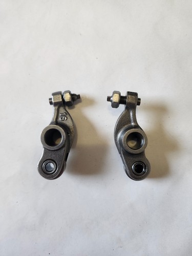 Valve rocker arm pair - set, for
