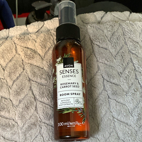 Avon senses essence - senses, spray