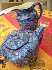 Vintage Ringtons Ltd. blue