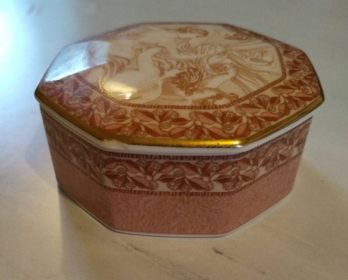 Wedgwood venus bone - wedgwood, china