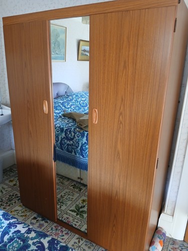 Double wardrobe with mirror - , by