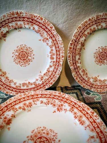 Red floral vintage foley - floral, side
