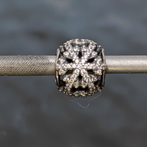 Pandora snowflake charm - pandora,