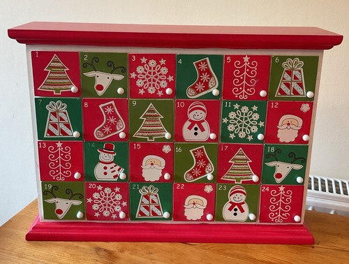 John lewis wooden christmas - john,