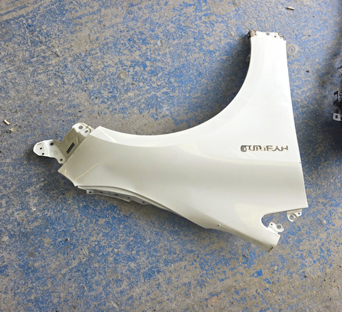 Genuine toyota corolla 2021 - genuine,