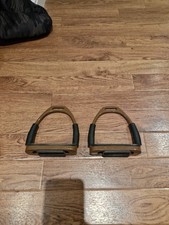 Flexi Stirrups Brown Adult